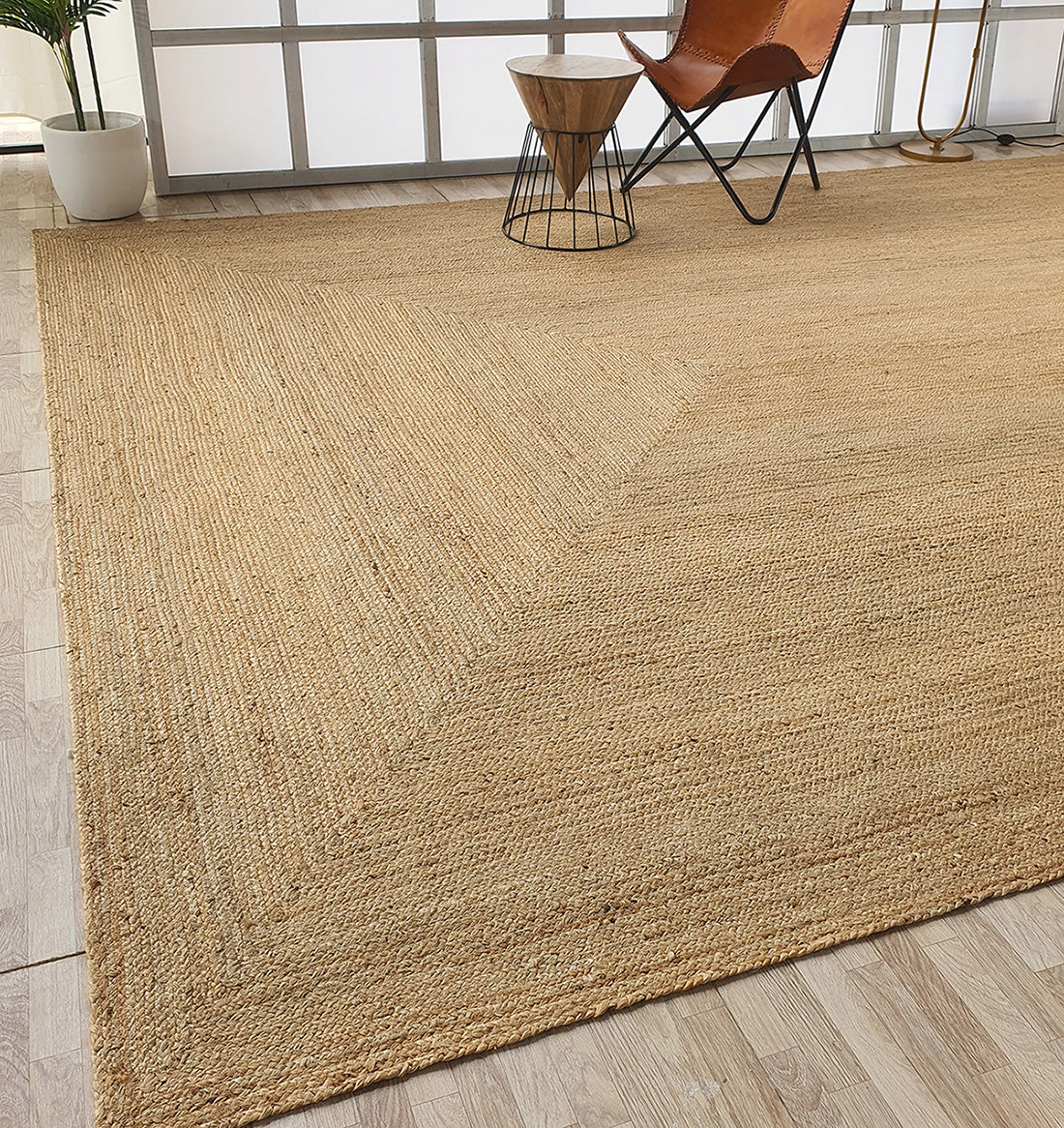 Handmade Natural Color Drawing Room Jute Floor Braided Rug - BR 046