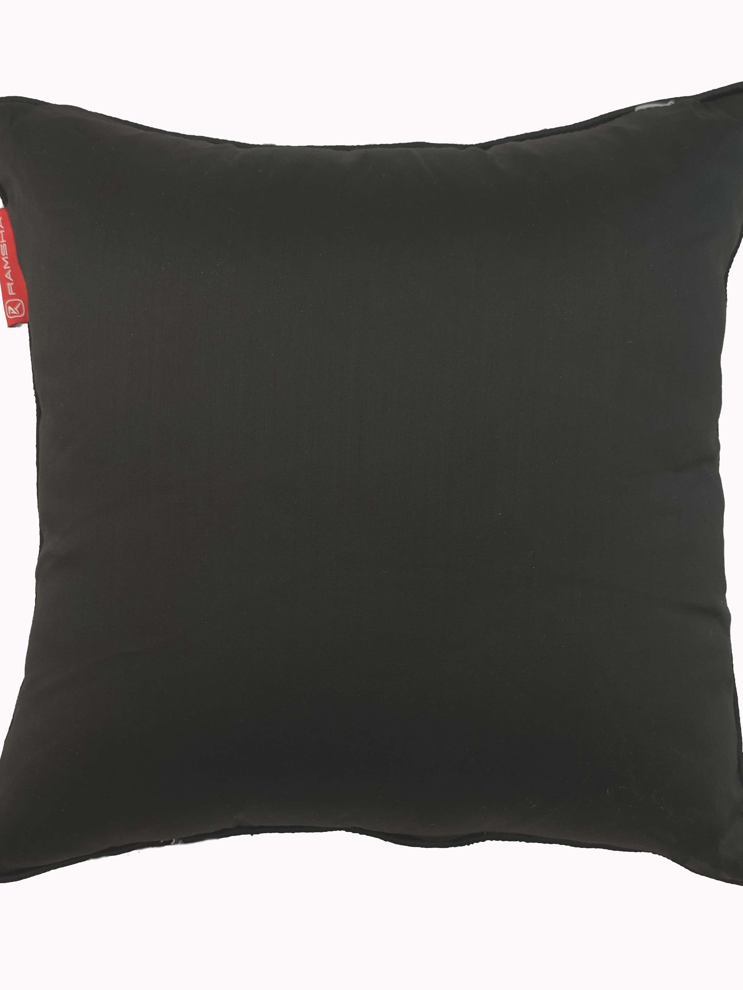 Modern Polyester Cushion Cover