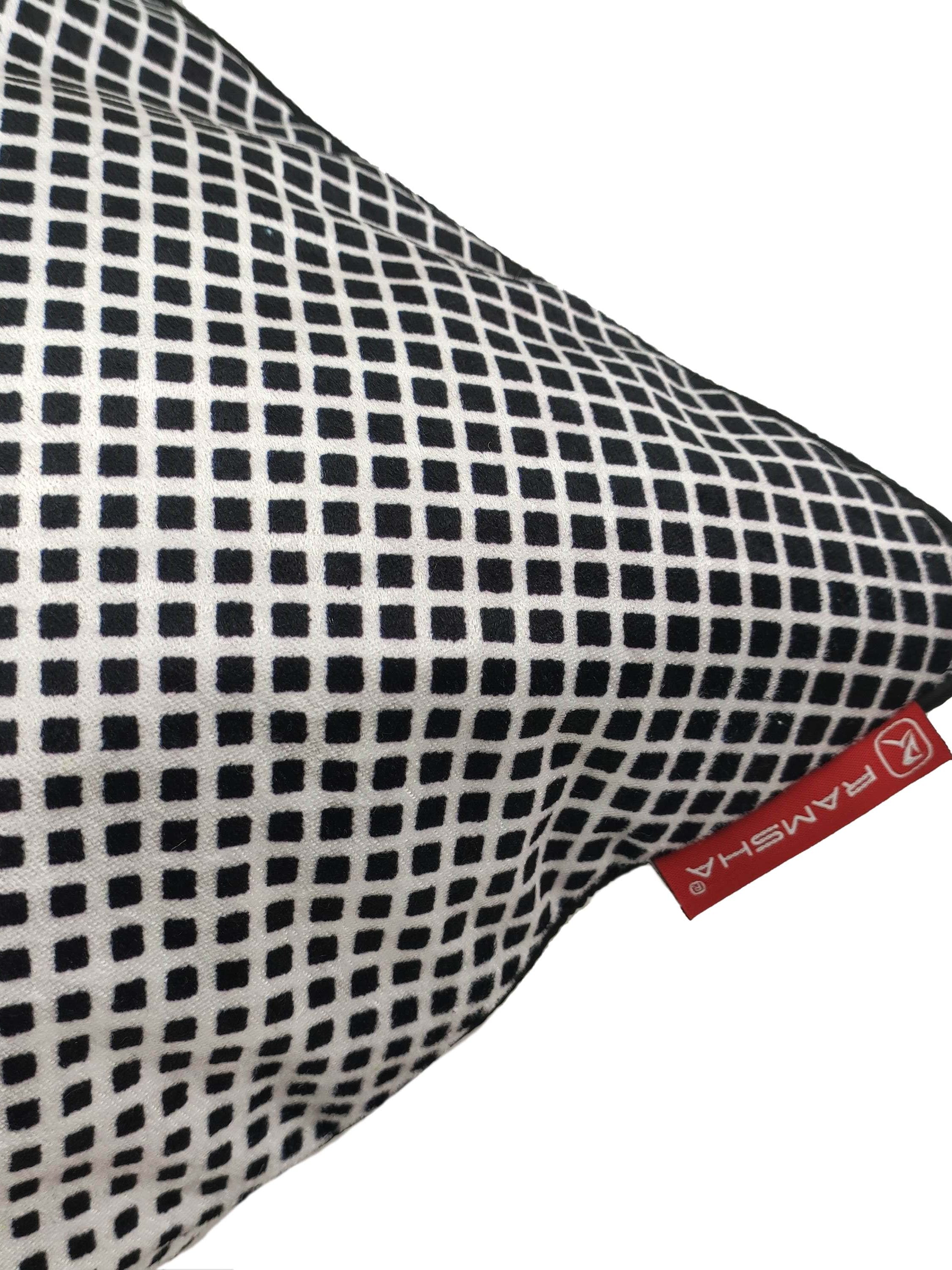 Cushion Cover Black & White Color CS-074
