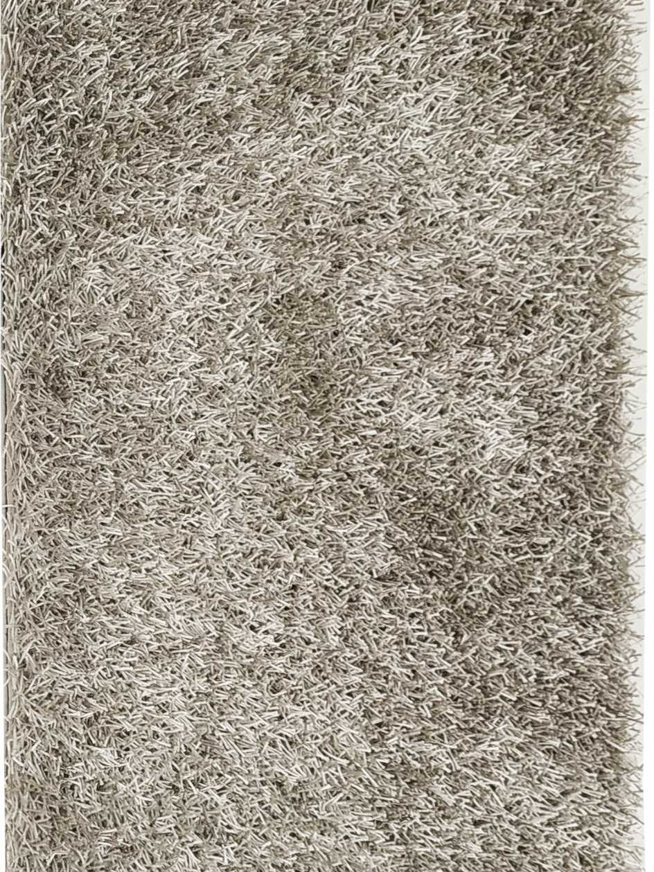 Elegant shaggy rug crafted with high-quality materials for ultimate comfort