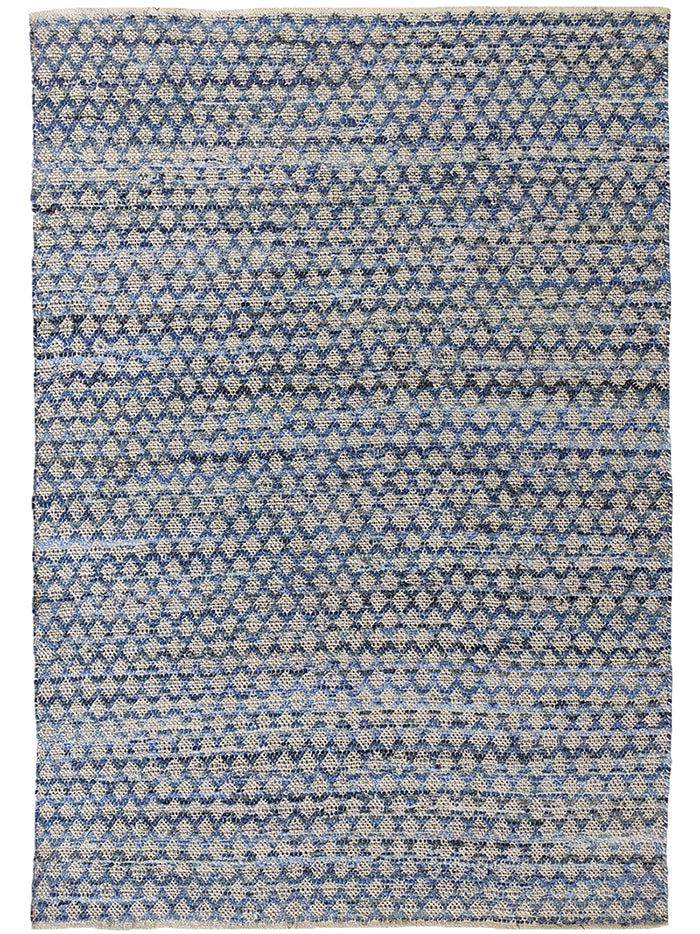 Artisanal Craftsmanship: Elevate Your Space with the Timeless Beauty of Our Handwoven Denim & Cotton Rug, Perfect for Any Room in Your Home