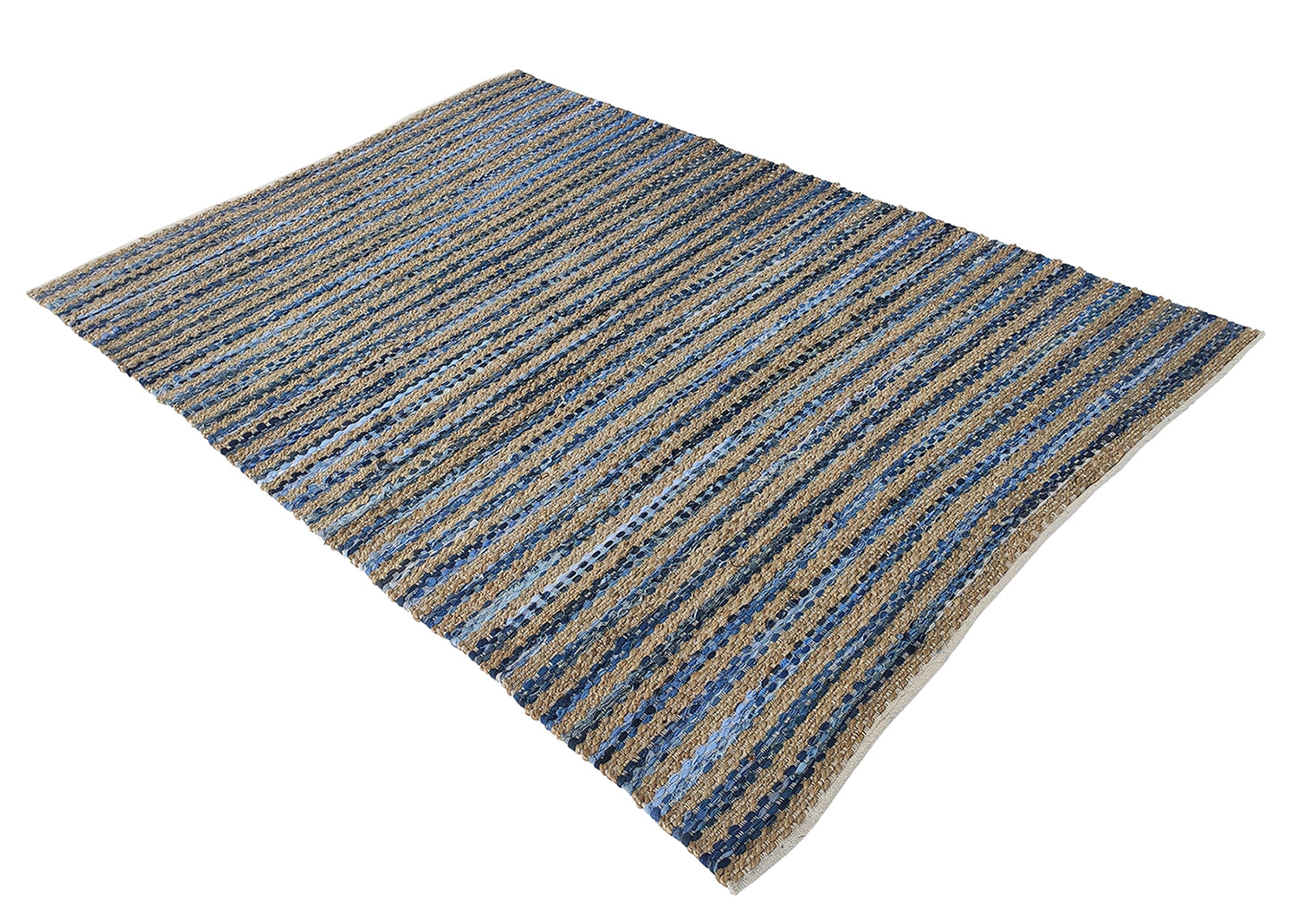 Transform Your Room with Diverse Range of Handwoven Rugs 