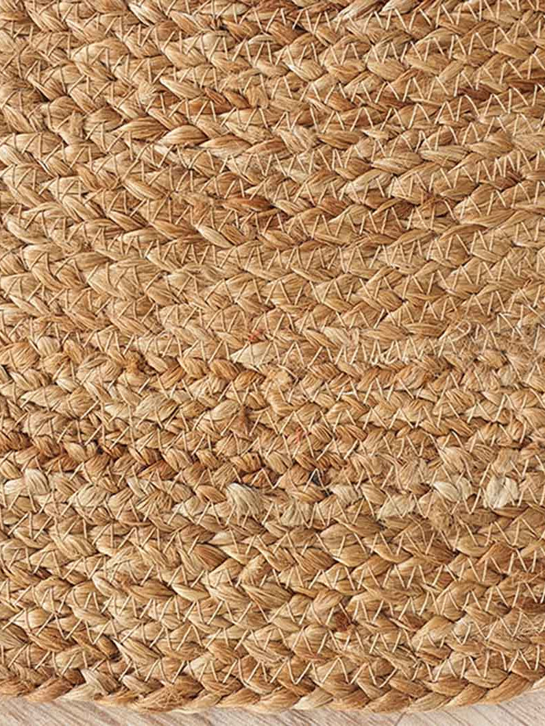 Oval Shaped Jute Braided Rug Natural BR-036