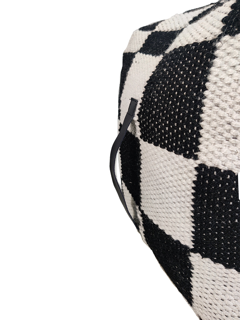 White And Black Polyester Pouf PF-111