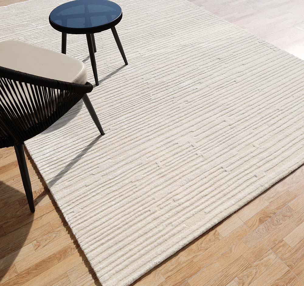 Handmade Area Rug Off-White Color HTWV-107