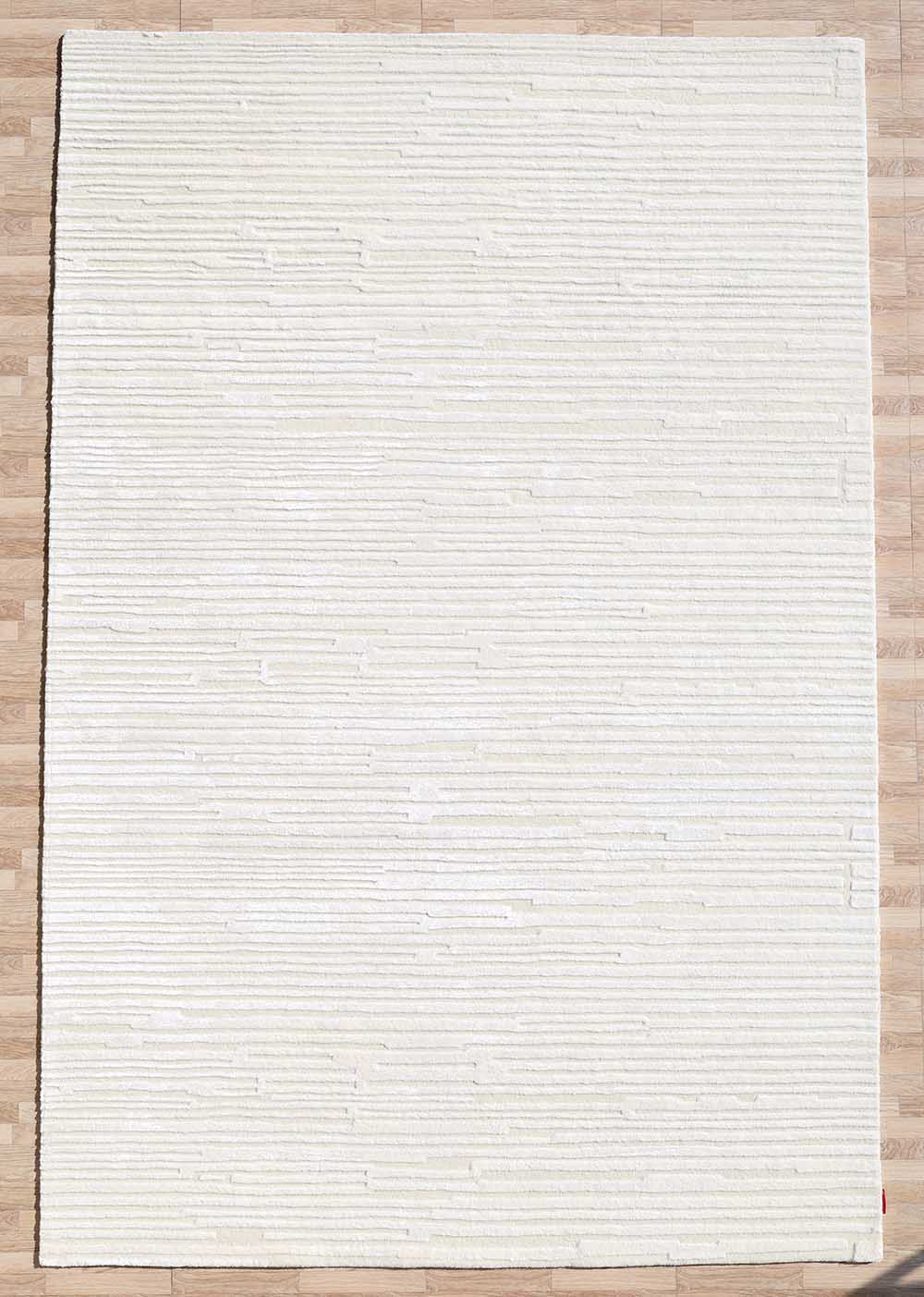 Handmade Area Rug Off-White Color HTWV-107