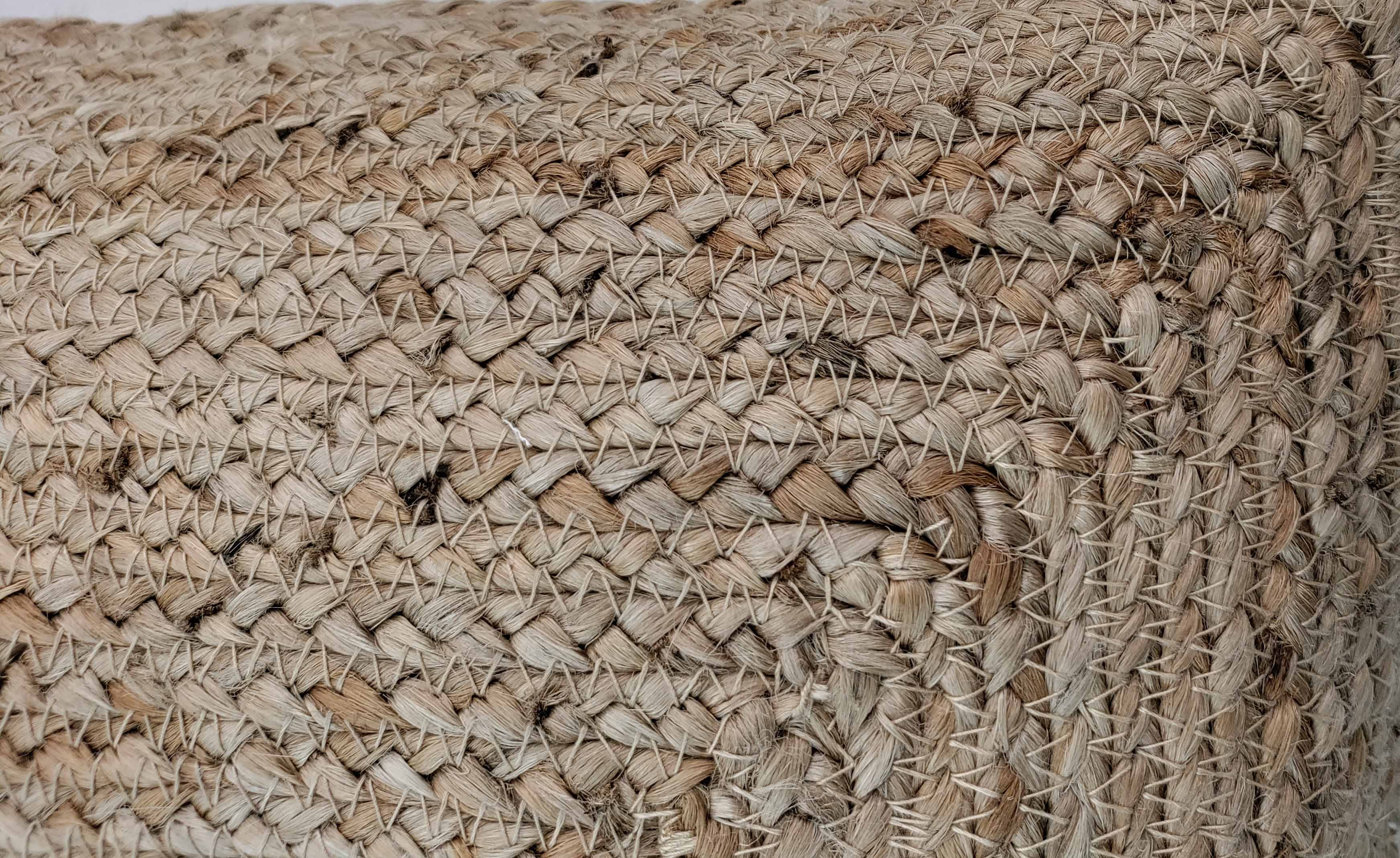 Crafted from durable jute cotton fabric, our cushion ensures long-lasting quality and durability