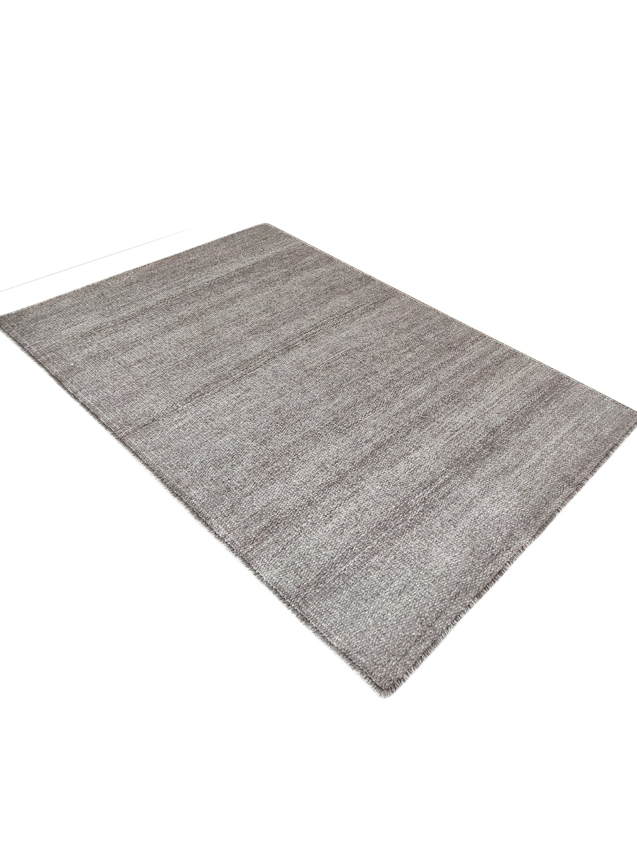 Soft fibers provide a warm and inviting feeling, ideal for any space