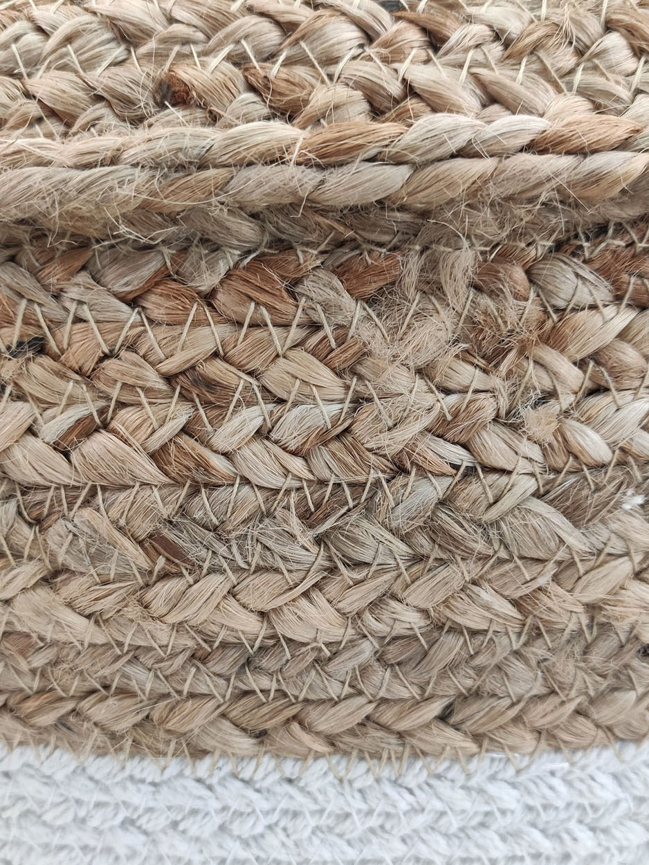 Hand-Crafted Quality: Crafted from 100% jute with meticulous attention to detail, this pouf is built for quality and longevity, ensuring lasting comfort and durability.