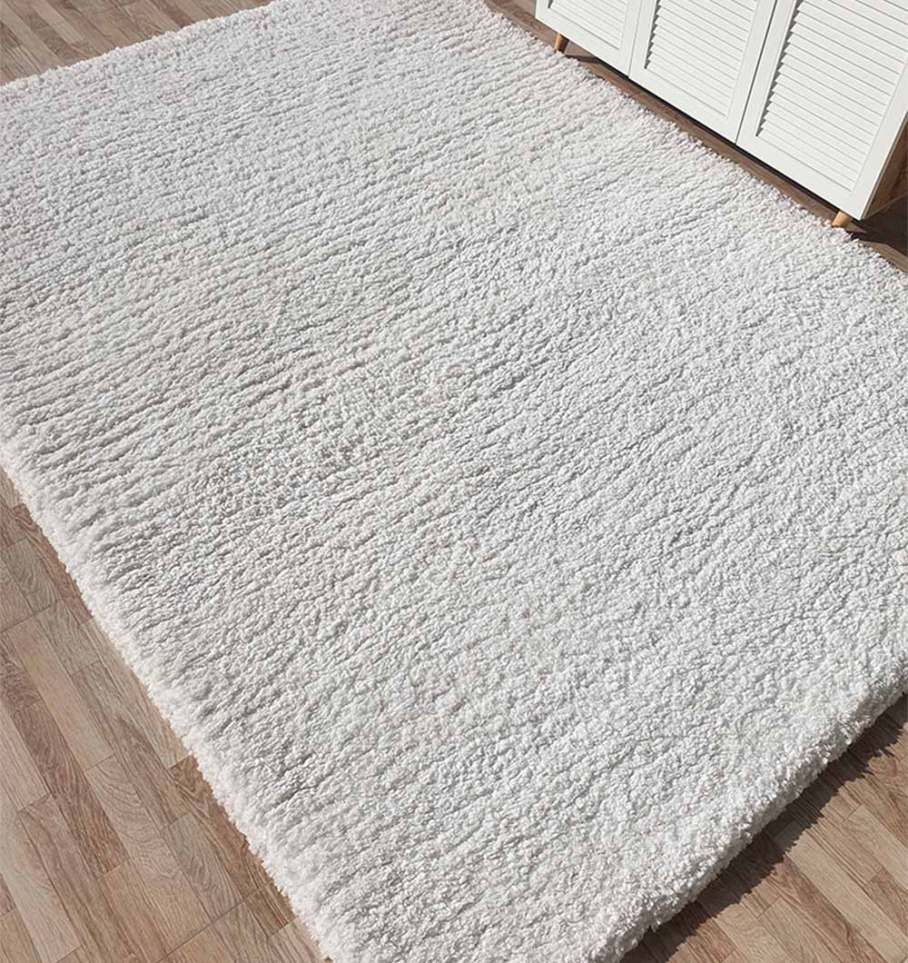 Soft White Rectangle Bedroom rug Shaggy Rug - SG 06