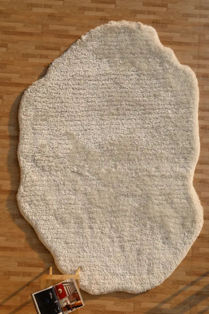 Handmade soft and comfort shaggy rug SG-010 White Irregular color area rug