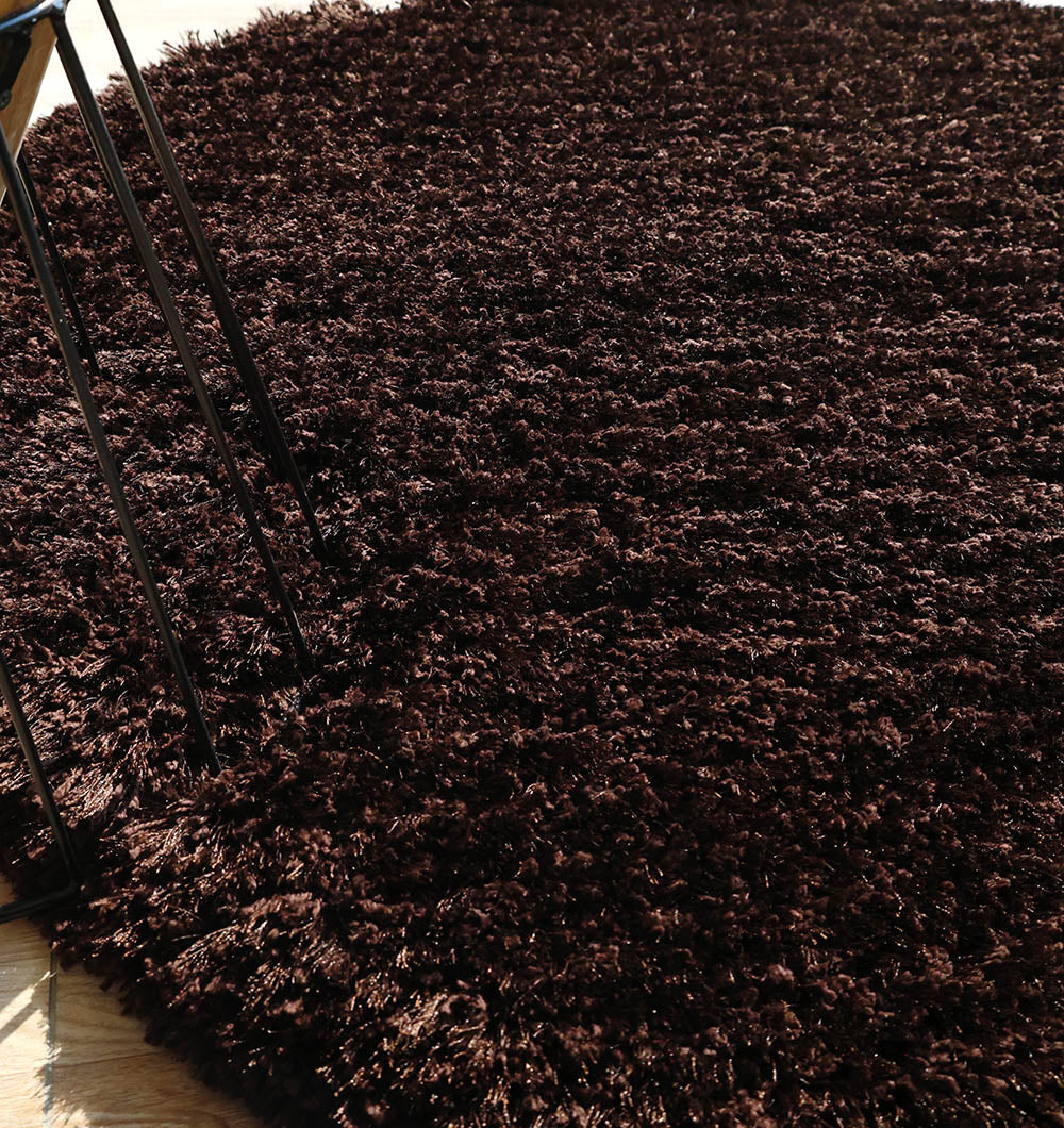 Close-up detailing the plush texture and superior comfort provided by the $80\%$ polyester blend material.