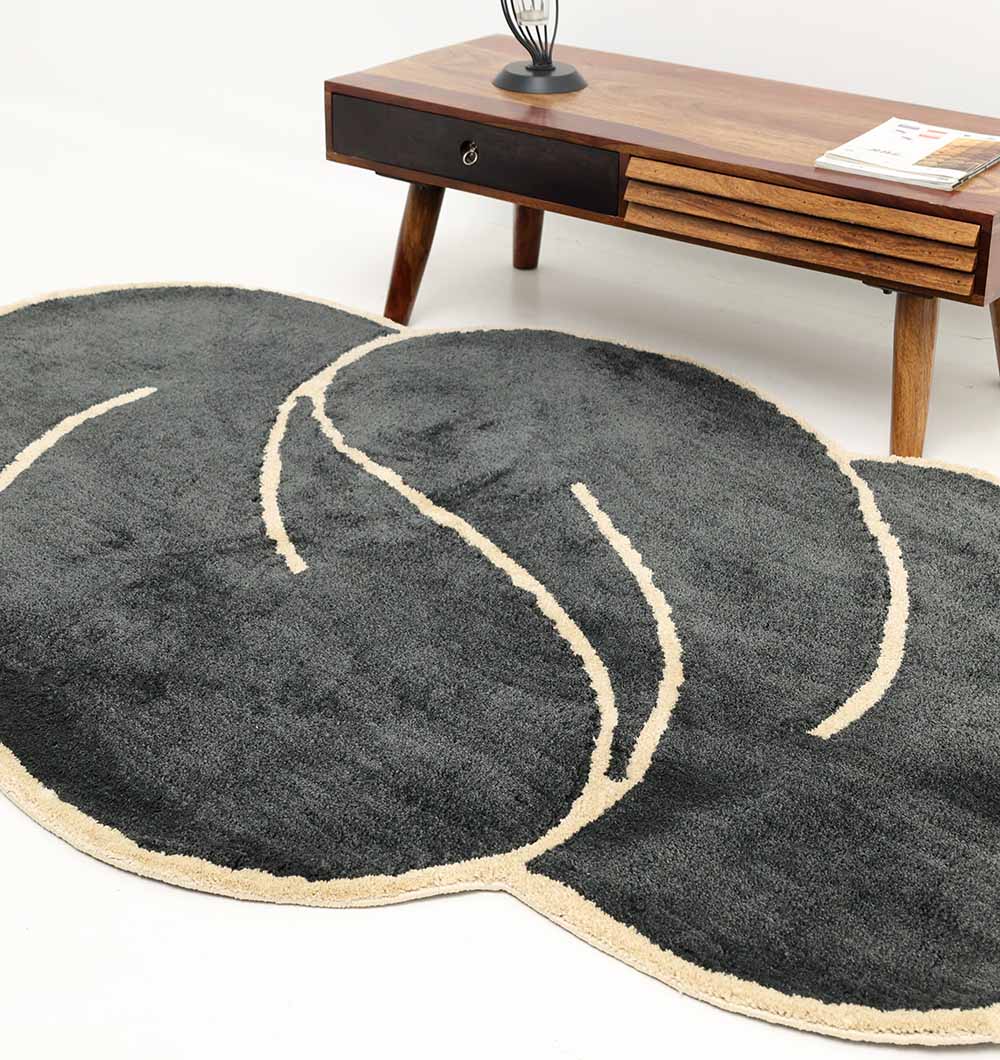 Black & Gold Color Shaped Shaggy Rug for Living Room - SG 034 (160x230 cm)