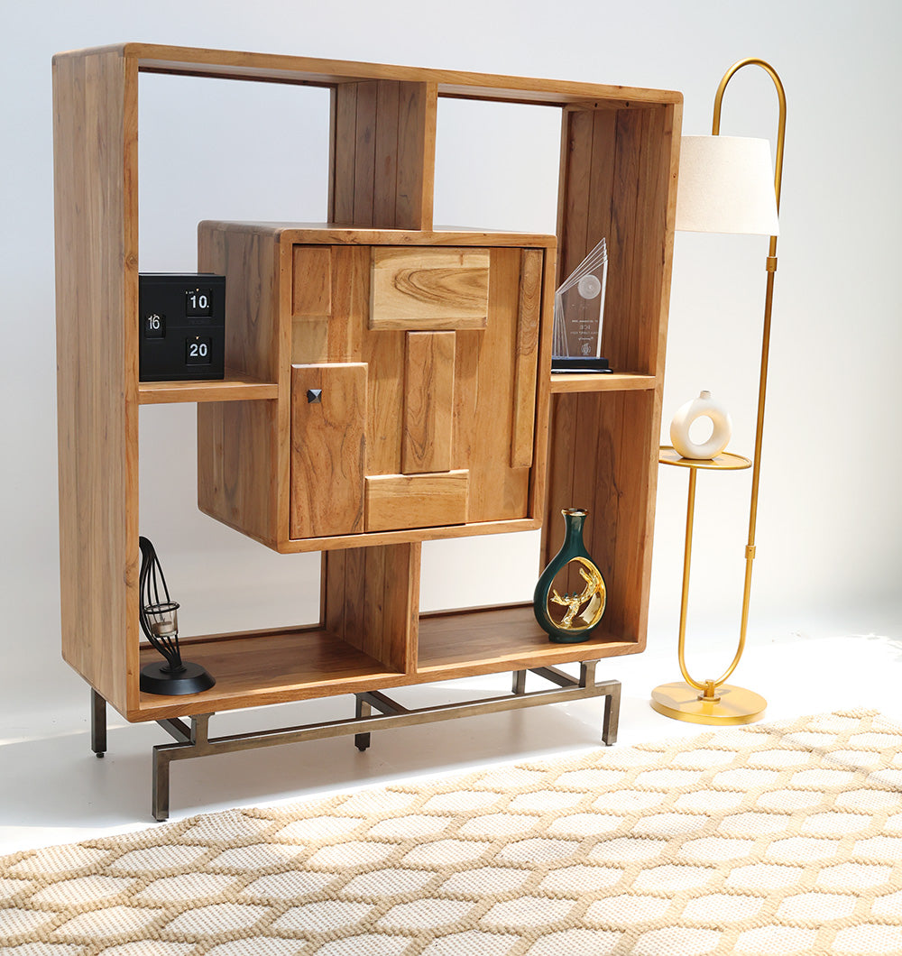 Wooden Book Shelf With Central Cabinet SLI-1049