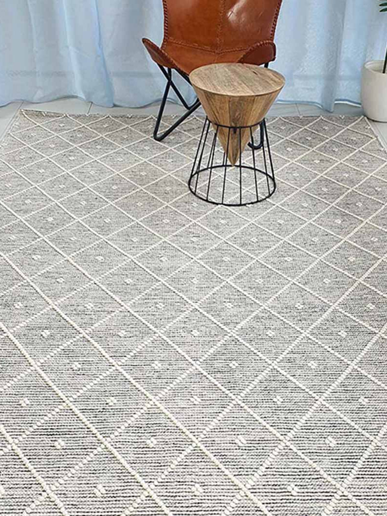 Natural & White Color Woven Rug, Floor Rug SRN-012