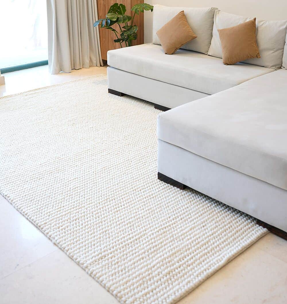 Natural White Color Woven Rug For Home Decor SRN-026