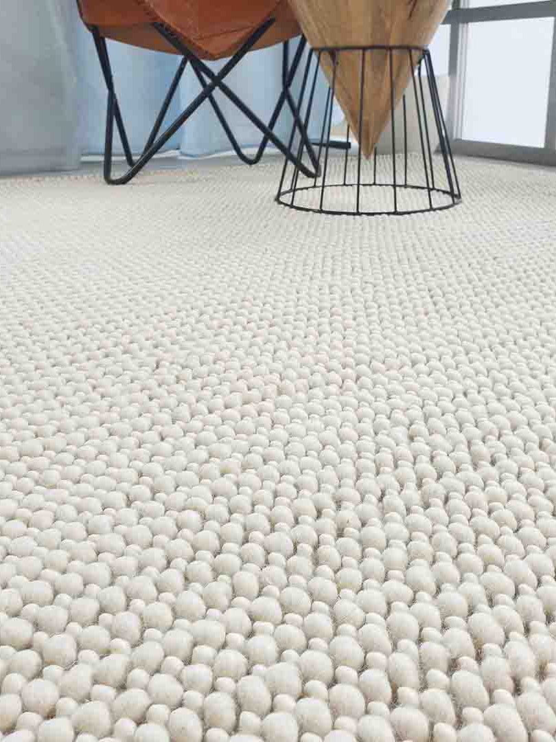 Natural White Color Woven Rug For Home Decor SRN-026