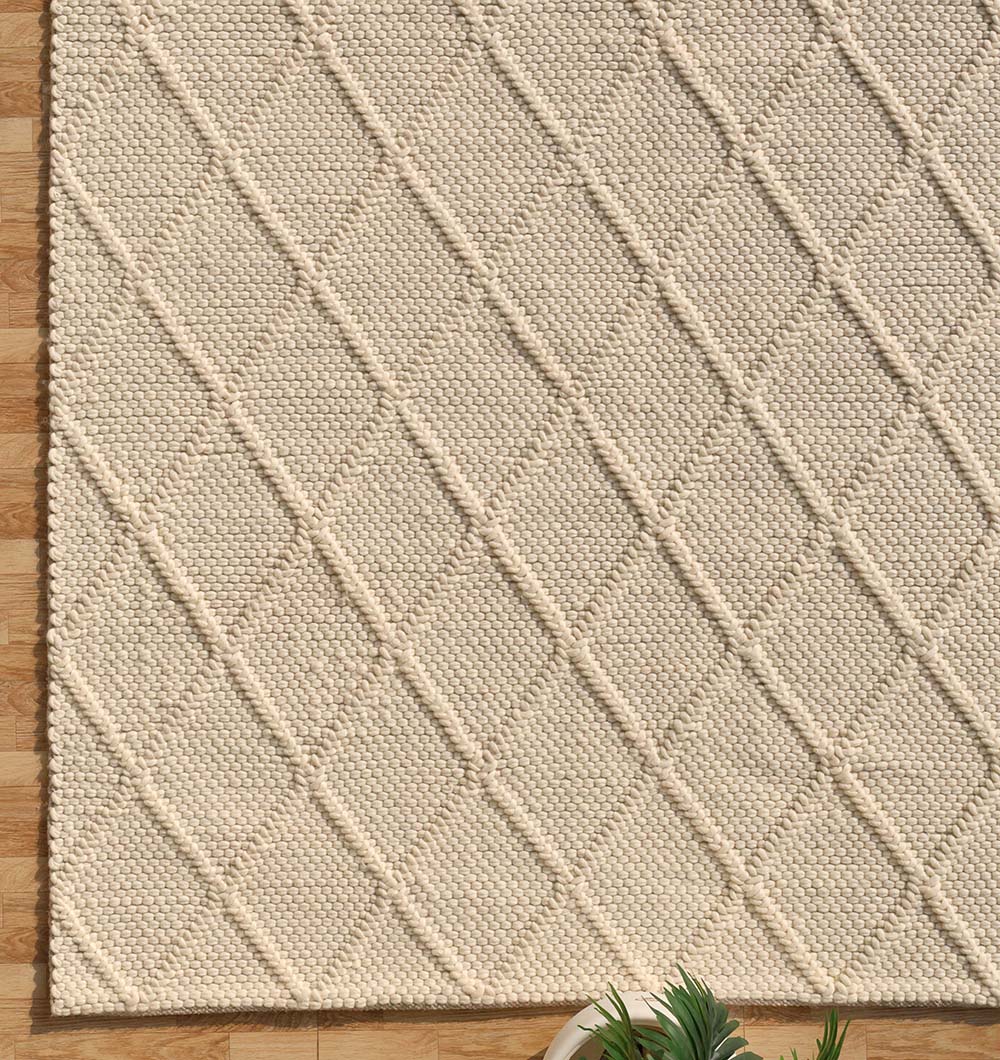 Decorative Area Hand Woven Rug SRN-041