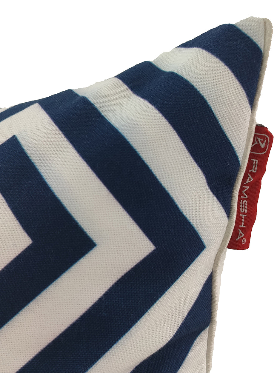 Polyester Blue & White Cushion Cover CS-116